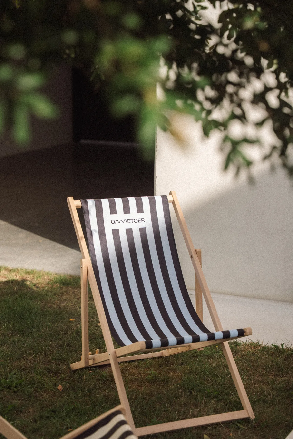Strandstoel in de tuin