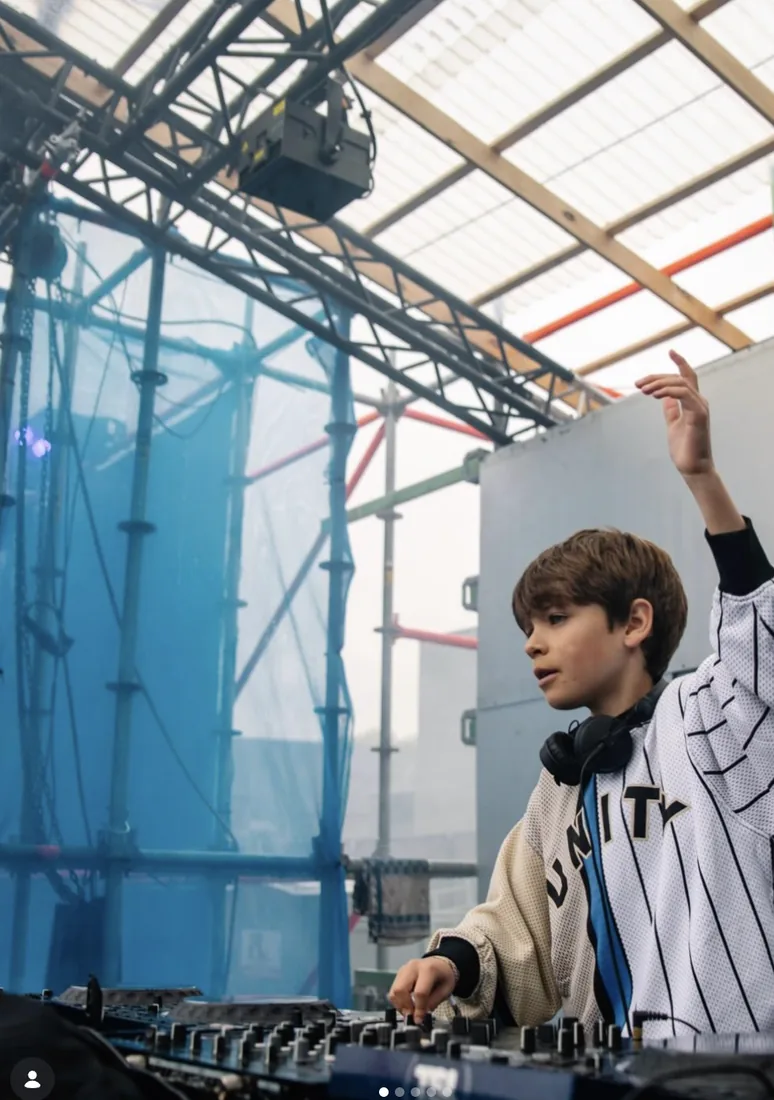 DJ Mauro