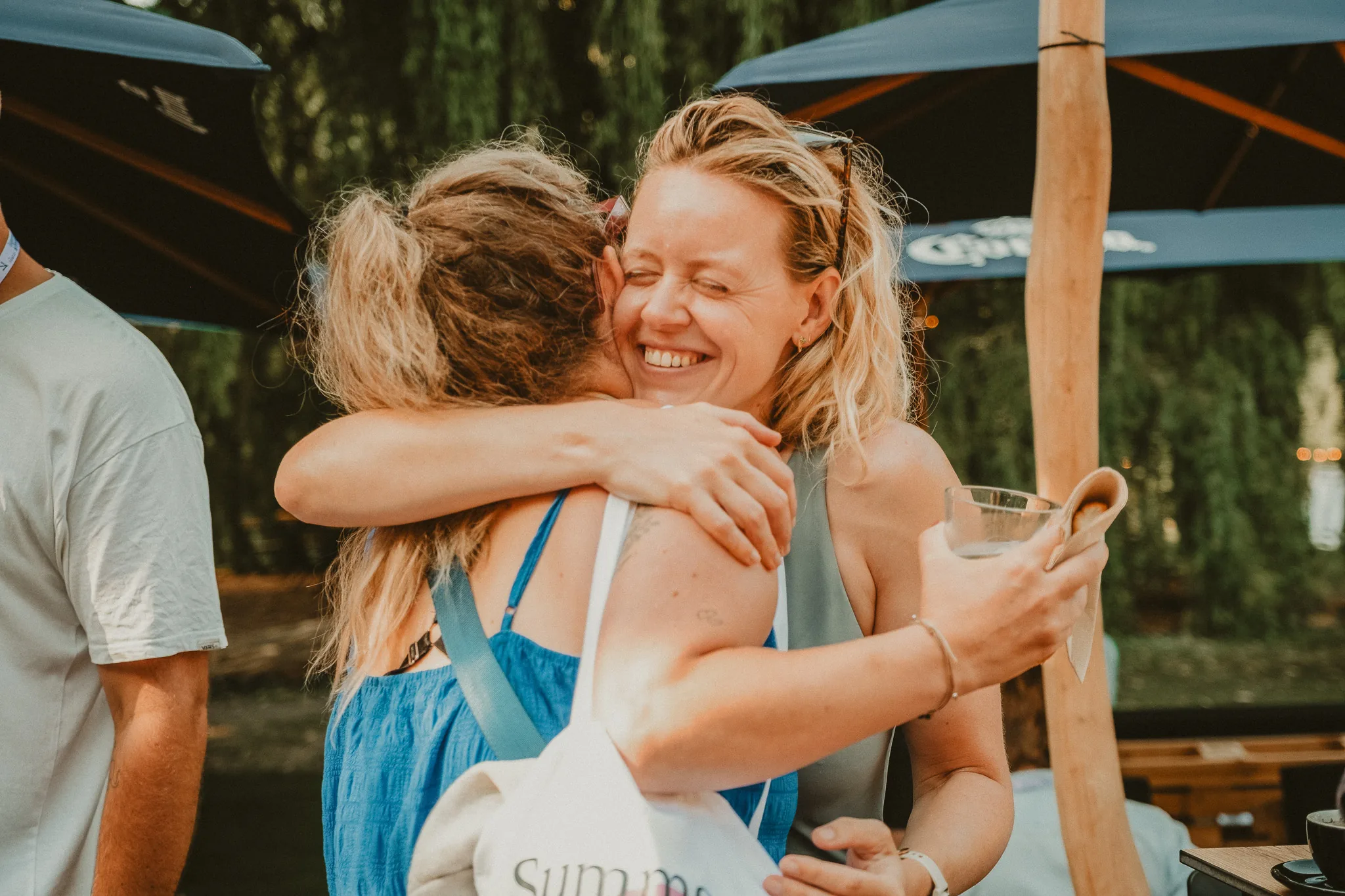 Het Ommetoer-team samen op een event